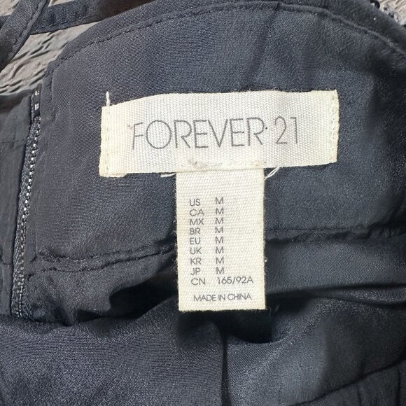 Forever 21 Sequin Peplum Black Top Size Medium Zipper Back And Adjustable Straps - Picture 6 of 11